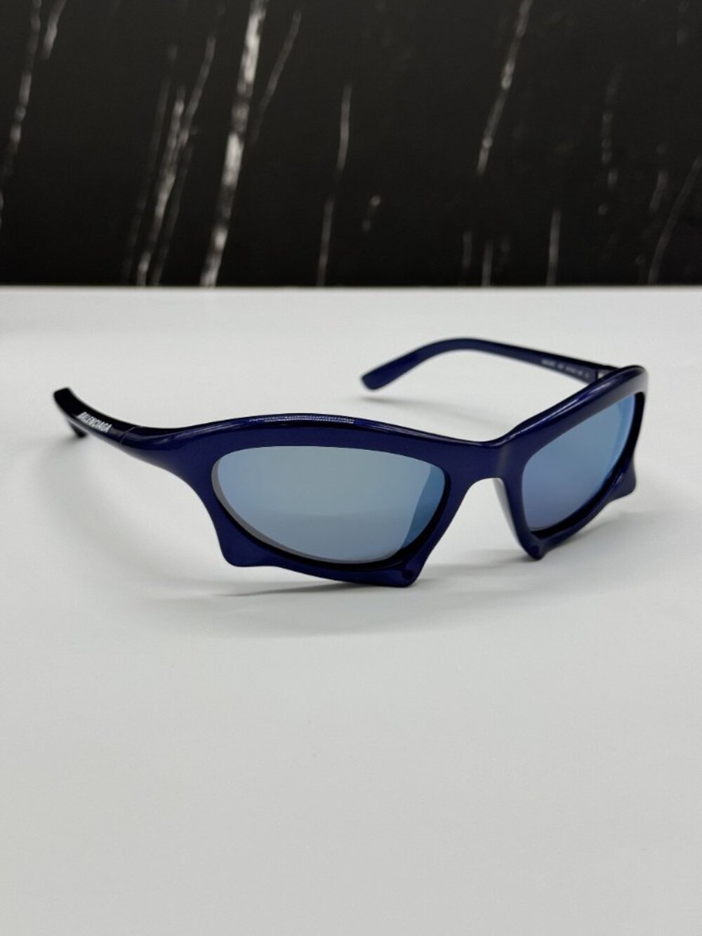 NEW BALENCIAGA BB0229S 006 BLUE UNISEX SUNGLASSES BALENCIAGA EYEWEAR - Picture 4 of 10